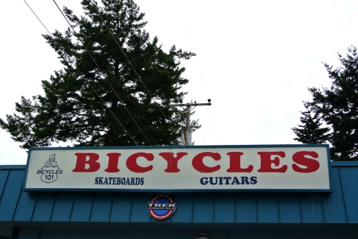 Bicycle skates guitares